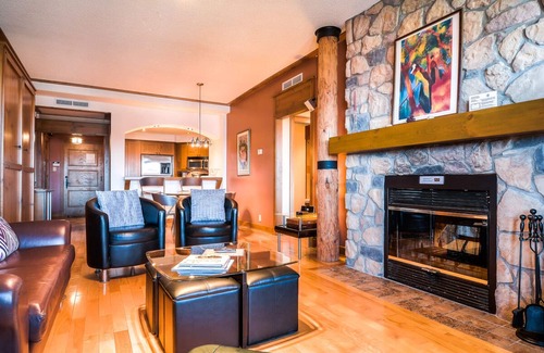 Mont-Tremblant Copropriété | Equinoxe - Condo de ski skis aux pieds Platinum de Tremblant - Vues incroyables