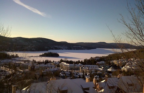 Mont-Tremblant Copropriété | Equinoxe - Condo de ski skis aux pieds Platinum de Tremblant - Vues incroyables