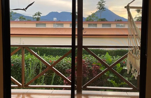 La Fortuna Cabine | Equipped and cozy place! Perfect to relax and rest! (Lugar equipado y acogedor)