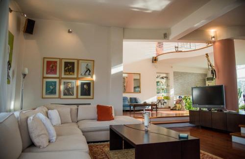 Kileler Municipality Maison | Erasmia's House - A Green Haven for Ultimate Relaxation