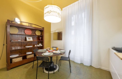 Washington Appartement | ERCOLE FERRAIO, 12 – Spacious and bright apartment