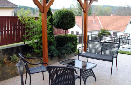 Bukkszek Appartement | Erdőszéli Házikó Vendégház
