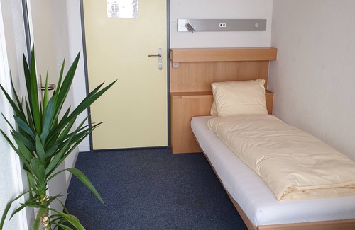 Forst-Langenbuhl Hôtel | Erlebnisland Grizzlybär