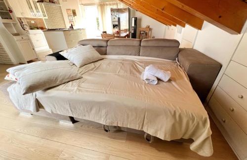 Dolo Appartement | ERMAN HOUSE Mansarda sulla Riviera del Brenta Venezia