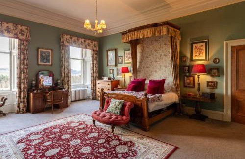 Errol Maison | Errol Park - Stately Home & Views Sleeps 40