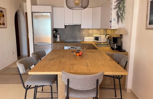 Cumbre del Sol Appartement | Superbe appartement avec vue magnifique sur la mer depuis la terrasse et les piscines à débordement