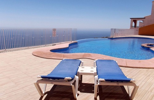 Cumbre del Sol Appartement | Superbe appartement avec vue magnifique sur la mer depuis la terrasse et les piscines à débordement