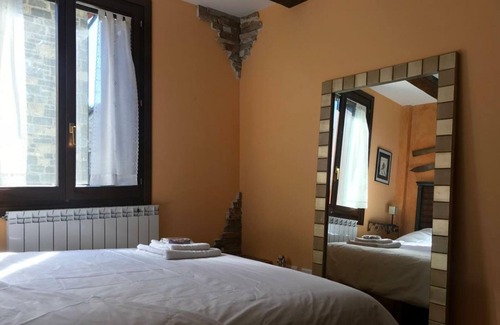 Tramacastilla de Tena Appartement | Apartment Sallent de Gállego-El Formigal, 2 bedrooms, 4 persons