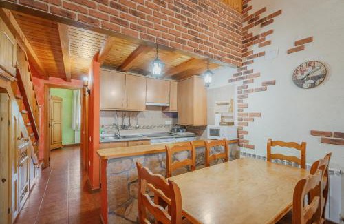 San Martin de la Vega del Al Maison | Casa Rural La Vega De Gredos