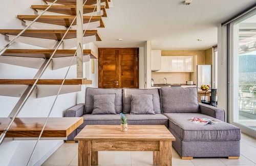 Sant Jaume Mediterrani Villa | Villa moderne avec de belles vues sur la plage de Son Bou