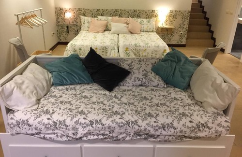 Santa Marina de Oblanca Appartement | Appartement indépendant avec jardin privé et barbecue