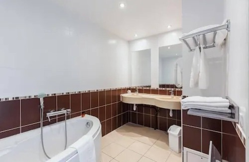Saint-Roch Hôtel | Esatitude Hôtel