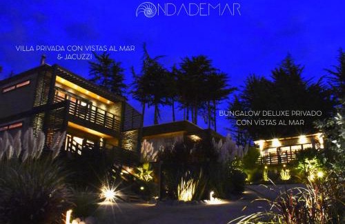 Pichilemu Maison | - ESCAPADA DE LUJO PARA DOS - Casa Boutique Privada - Vistas al Océano - Parrilla y Fogón en Quincho Privado - Insumos desayuno - Tu estadía incluye GRATIS 1 Sesión de Hidromasaje & Cromoterapia bajo las estrellas en Jacuzzi Privado