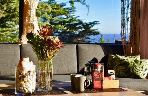 Pichilemu Maison | - ESCAPADA DE LUJO PARA DOS - Casa Boutique Privada - Vistas al Océano - Parrilla y Fogón en Quincho Privado - Insumos desayuno - Tu estadía incluye GRATIS 1 Sesión de Hidromasaje & Cromoterapia bajo las estrellas en Jacuzzi Privado