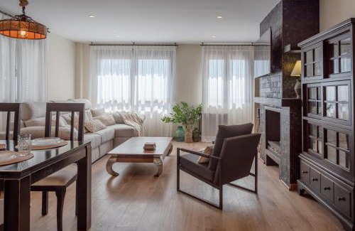 Alfacar Maison | Escapada Refrescante con Jacuzzi, Barbacoa y Chimenea