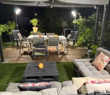 Moulins-les-Metz Appartement | Escapade 6 pers 2 sdb 2wc terrasse parking privée