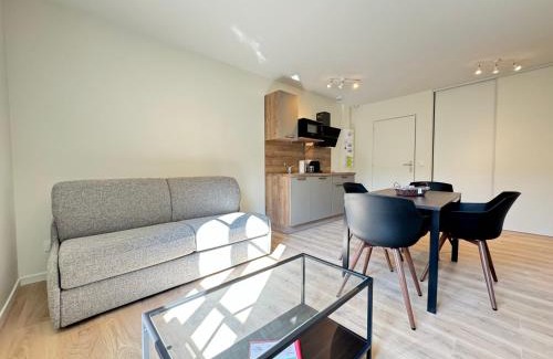 Riom Appartement | Escapade Confortable à Riom - 10 Couchages!
