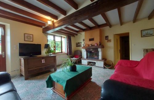 Mezieres-au-Perche Maison | Escapade en longère avec jardin au bord de l'Ozanne, Dangeau, 6 pers. - FR-1-581-25