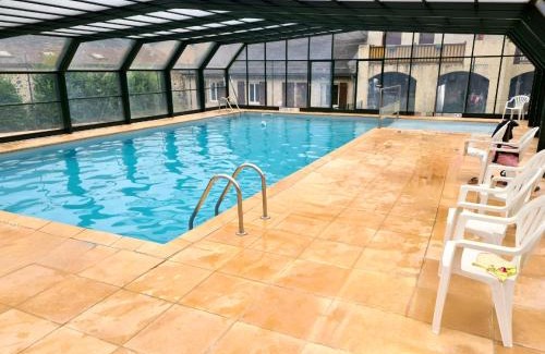 Bielle Appartement | Escapade Montagne en Famille, appartement cosy avec piscine couverte