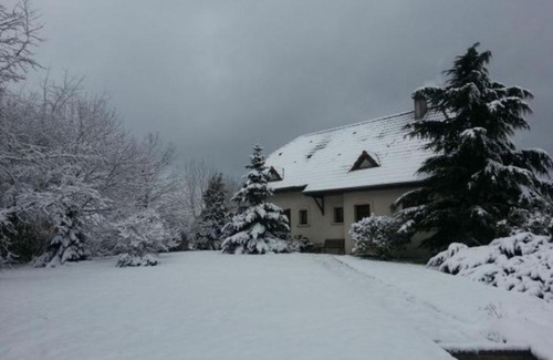 Benamenil Maison | Escapade nature : maison indépendante avec grand jardin, cheminée et activités à proximité - FR-1-584-4