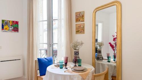 Pere Lachaise Appartement | Escapade parisienne stylée