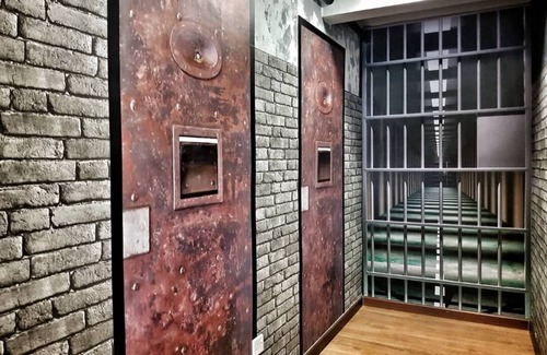 Bouvet Island Appartement | Escapade Prison Hotel