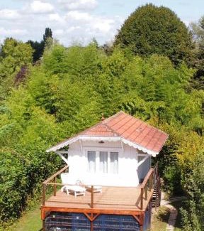 Isles-les-Villenoy Chalet De Ski | Escapade Romantique en Chalet Nature, Calme et Douceur au Bord de Marne