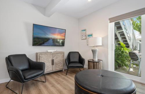 Nokomis Station Balnéaire | Escape Coastal Resort on Casey Key