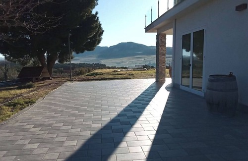 Piana degli Albanesi Appartement | Escape heat and smog, come to Lake of Piana. Live in a nice clean healthy place