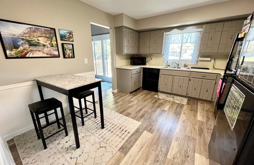 North Central Omaha Maison | Escape Into the Tranquility of Unwinding
