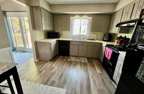 North Central Omaha Maison | Escape Into the Tranquility of Unwinding