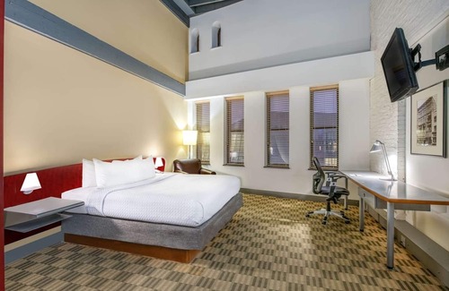 Downtown Columbus Hôtel | Escape The Hustle and Bustle! Pet-Friendly, Near Jack Nicklaus Museum!