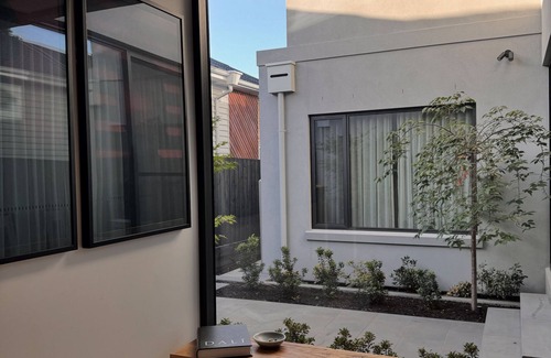 Parkdale Maison | Escape to a Stylish Coastal Retreat in Parkdale