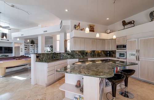 Fountain Hills Maison | Escape to luxury in a spa-like retreat home