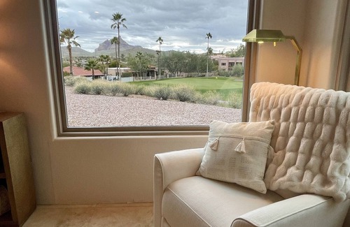 Fountain Hills Maison | Escape to luxury in a spa-like retreat home