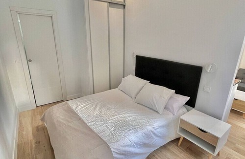 Hortaleza Appartement | Évadez-vous à Madrid : Studio moderne et cosy près de l'IFEMA