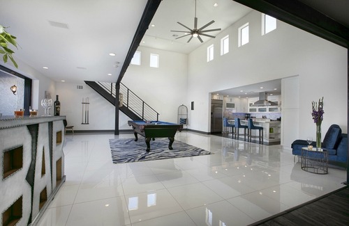 Scotch Eighty Maison | OASIS PRIVÉ MODERNE DE LUXE-1 MILLE À LAS VEGAS STRIP