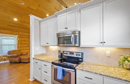 Monteagle Cabine | Escape to Nature @ Trailhead Cabins