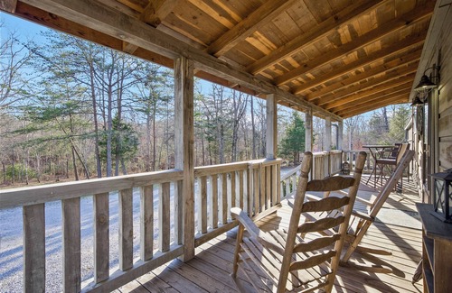 Monteagle Cabine | Escape to Nature @ Trailhead Cabins