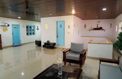 Malur Autre | Escape to tranquility at JNS Farms a 6 BR property near Bangalore (Guesthouse)