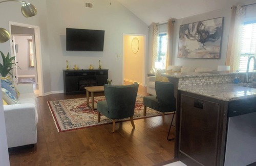 Valdosta Maison | Escape to Valdosta: Explore Wild Adventures & Relax