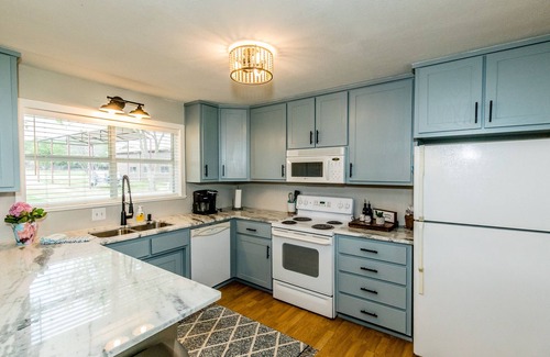 Graford Maison | Escape to waterfront acreage at PK...