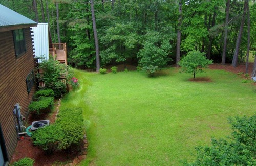 LaGrange Appartement | Escape to Whispering Pines: Luxurious Comfort Near Georgia’s Top Attractions