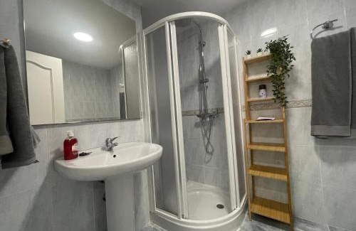 Jaen Appartement | Escondite Real - Royal Hideaway - Vivienda con Fines Turísticos Hospital de San Miguel