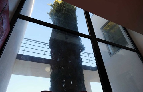 Baiao Maison | ESCUSA LOCAL ACCOMMODATION