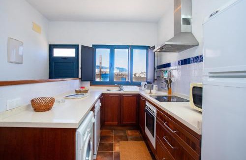 Caleta de Sebo Maison | Eslanzarote El Ancla House, wifi, Sea views