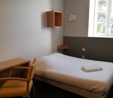 Nevers Lit Et Petit-Déjeuner | Espace Bernadette Soubirous Nevers