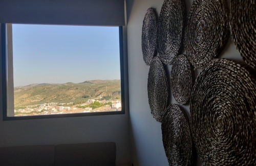 Huelma Maison | Espectacular y Acogedor Alojamiento Rural La Viña del Cerezo