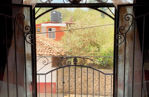 Mazamitla Appartement | Espléndida Habitación Doble con Balcón en el Centro
