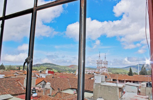 Mazamitla Appartement | Espléndida Habitación Doble con Balcón en el Centro